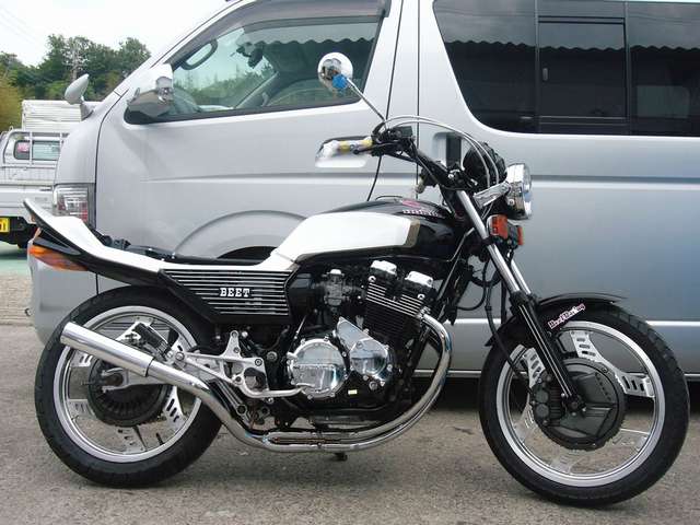 製作車輌P025-CBX550F_03